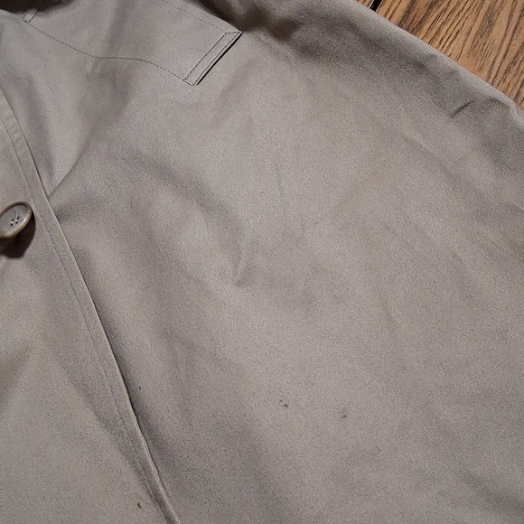 LONDON FOG WOMENS COAT TRENCH 12P PETITE  TAN Jacket Long  Worn SLEEVES Preowned - Picture 2 of 8